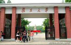 它贯穿了整个流程